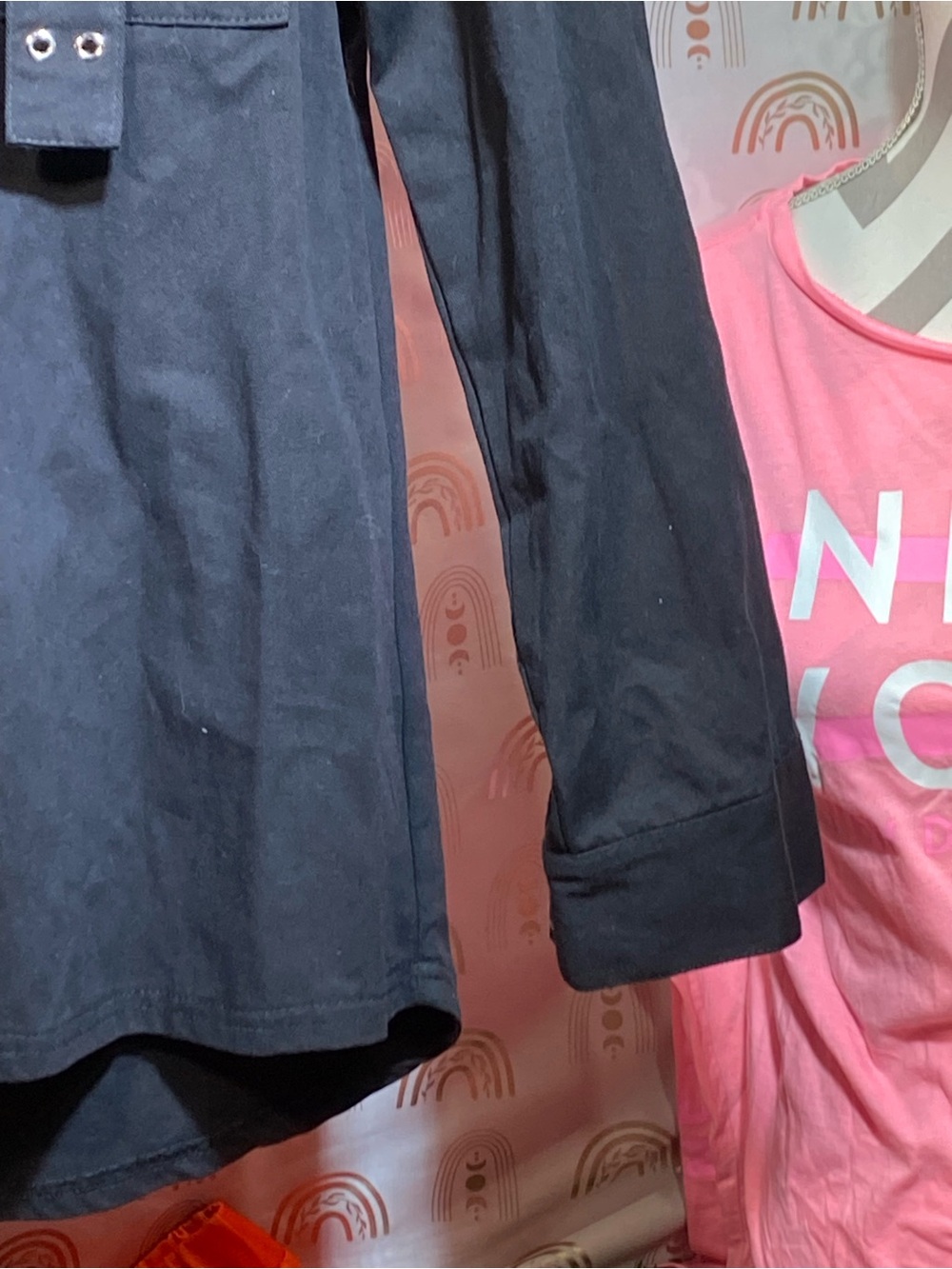 Urban Outfitters Black Buckle-Detail Shirt Jacket - Picture 4 of 10